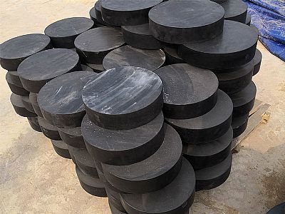 温州板式橡胶支座由若干层橡胶片与薄钢板经加压硫化